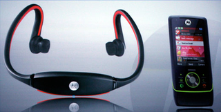 Illustration for article titled Motorola May 07 Mystery Phone Unveiling